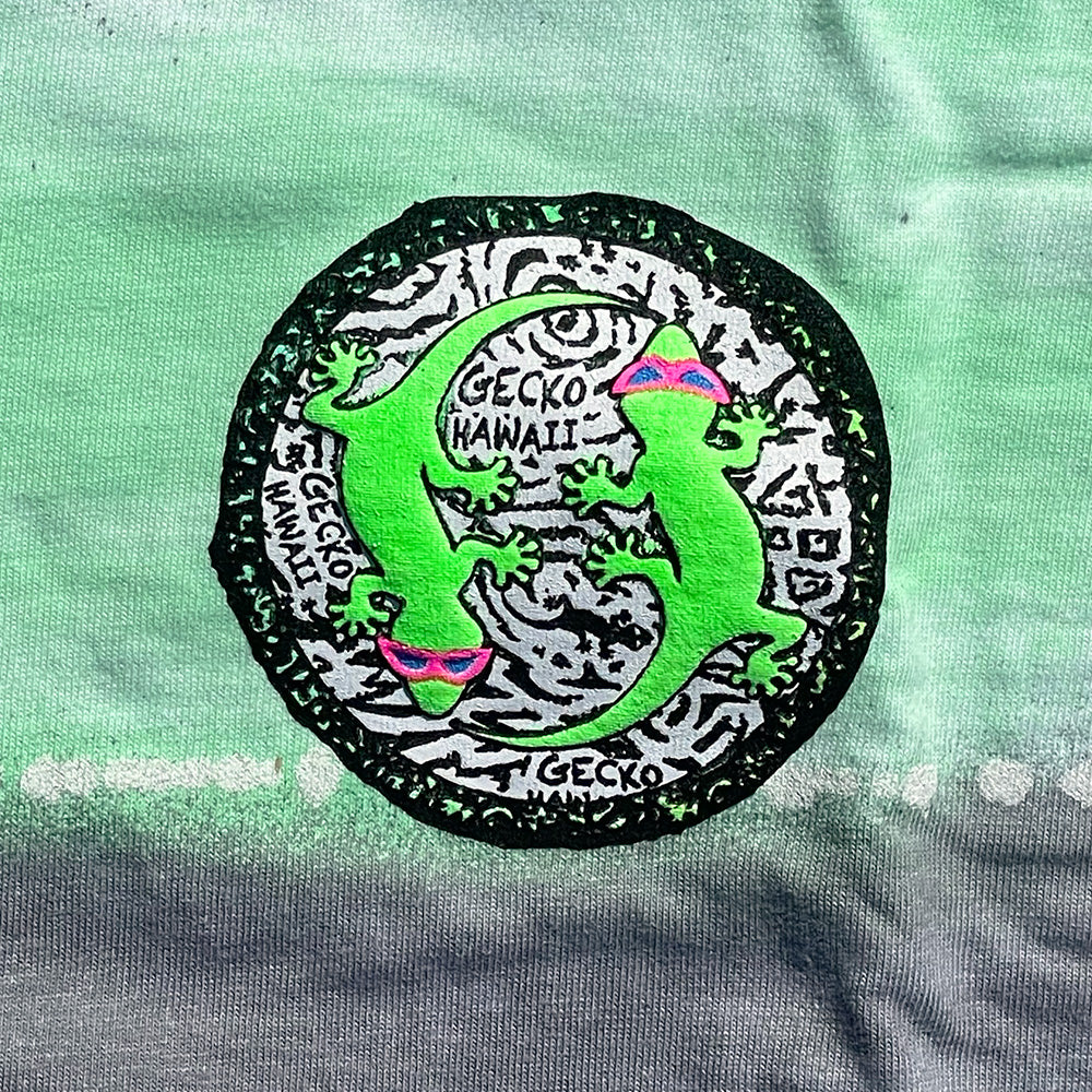 1980s Hand-Painted Retro Beach Style Tee - Green/Grey - Image 4