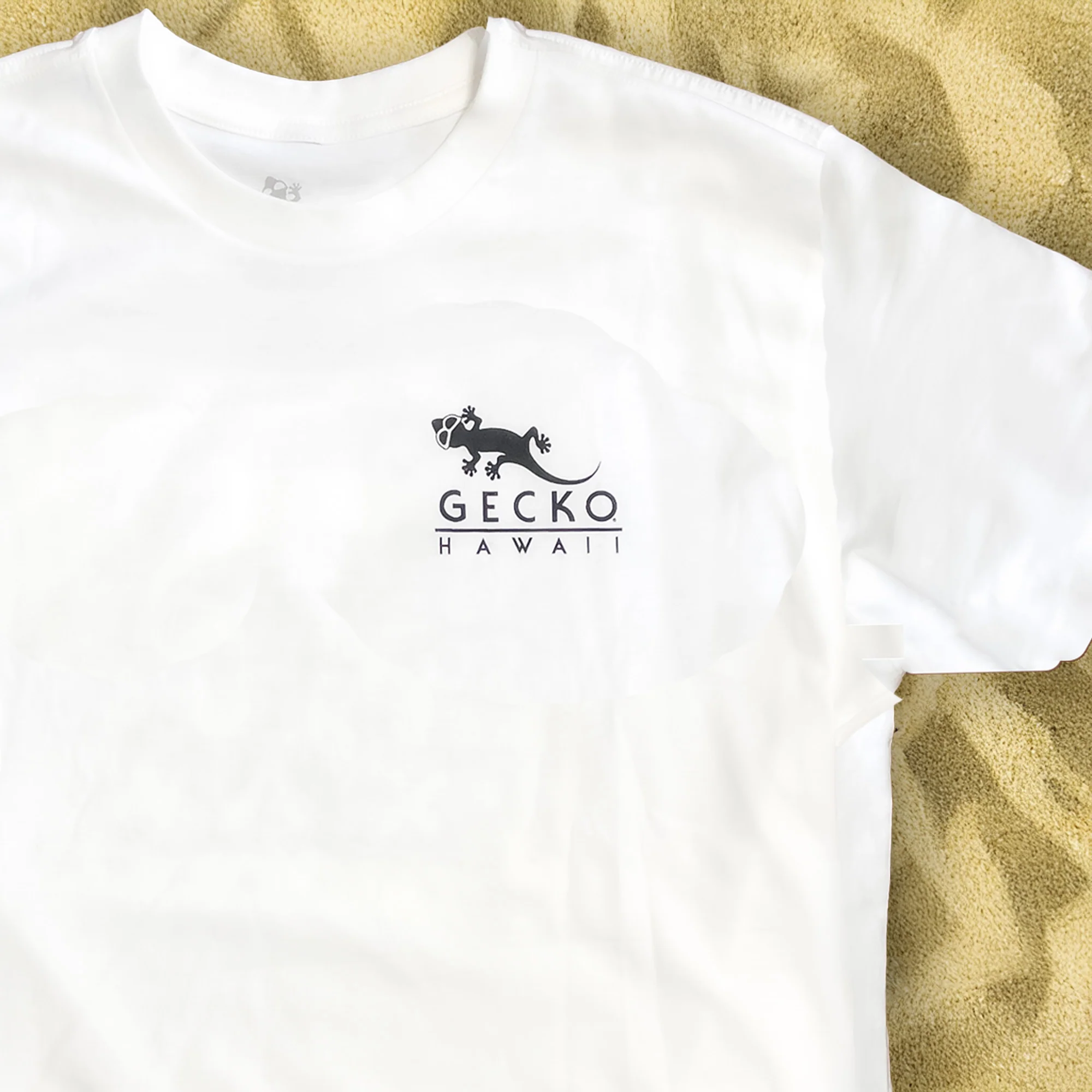 1988 Gecko Surf Wax - Original White Tee - Image 7