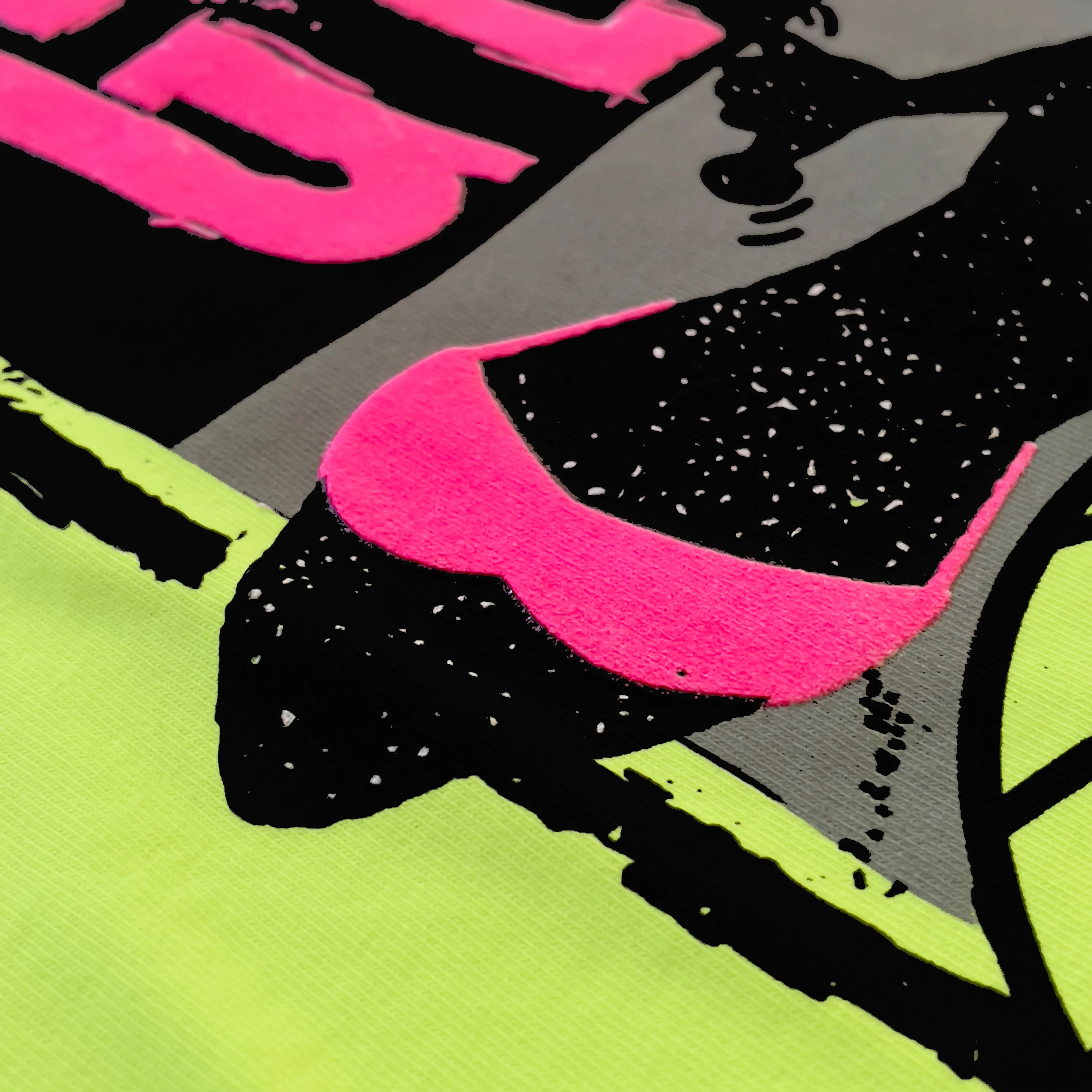 1989 Renegade Beach - Gecko Bootleg 4 - 1980's Neon Lemondade Tee - Image 5