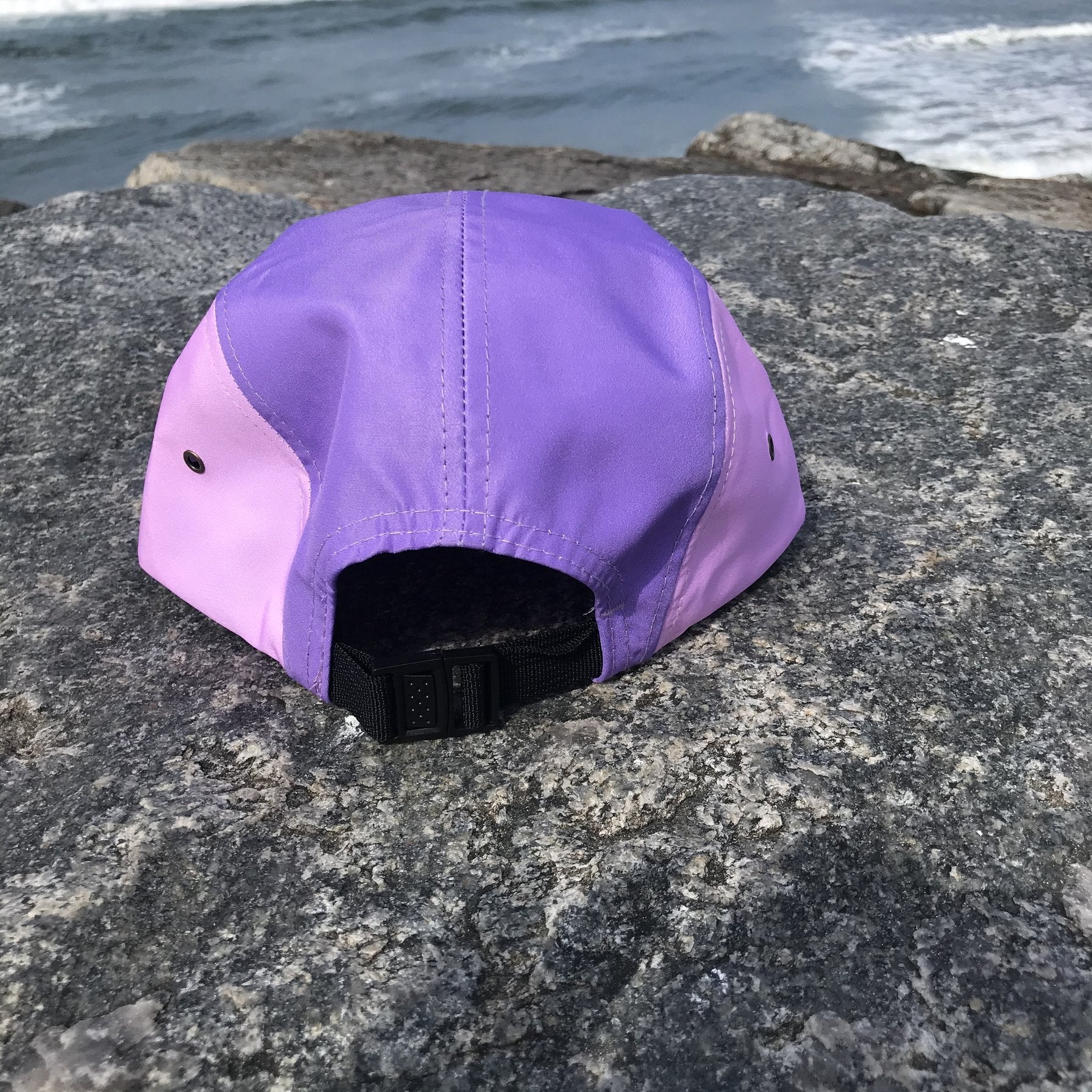 80s Color Block Gecko Five Panel Hat - Image 3