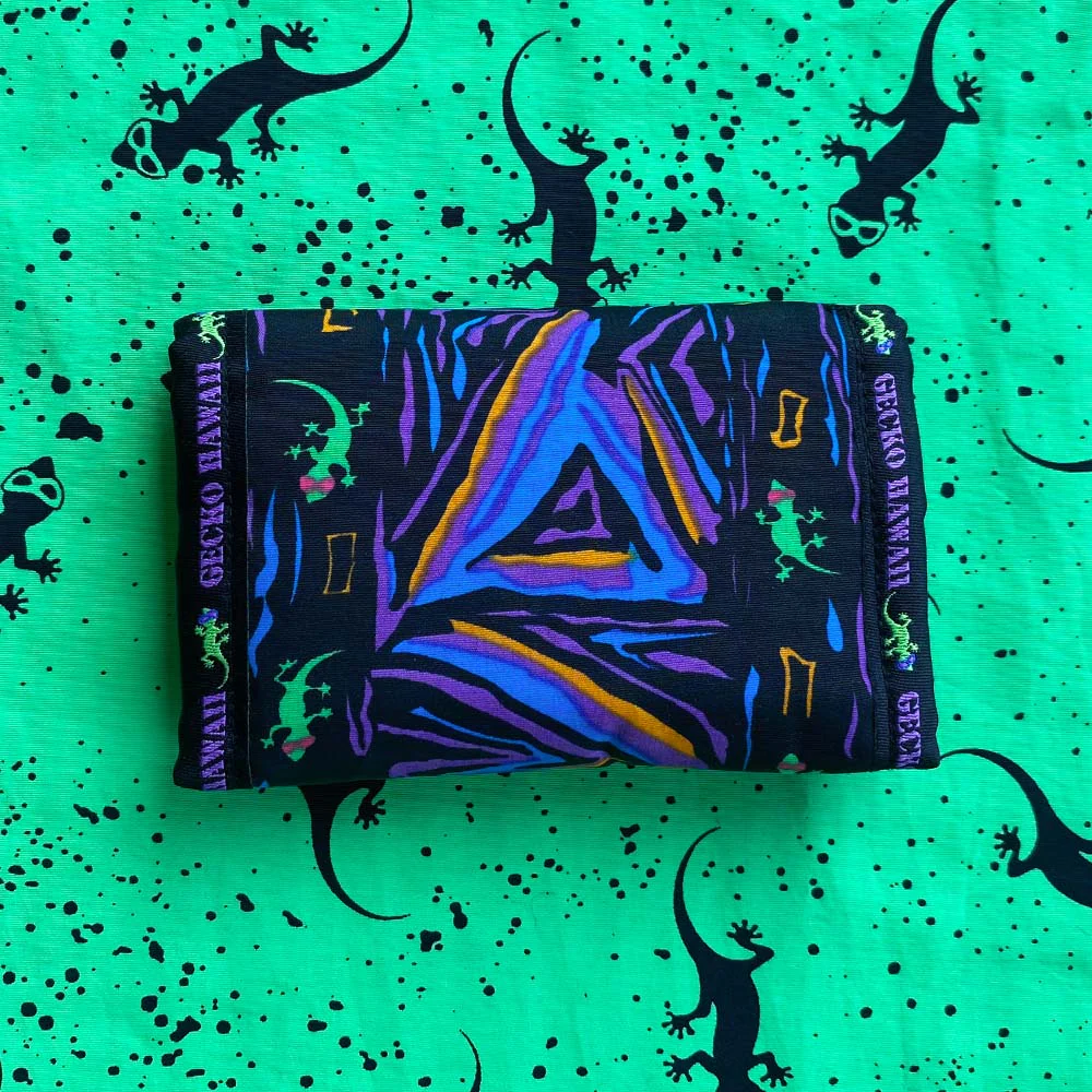 Gecko Hawaii Multi Velcro Wallet - Image 4