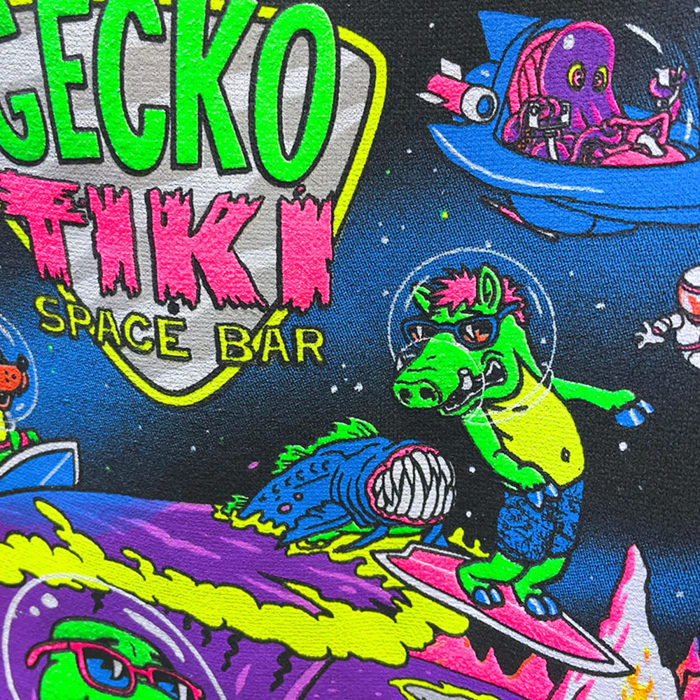 Gecko Space Tiki: 1980's Soft Blue Tee - Image 8