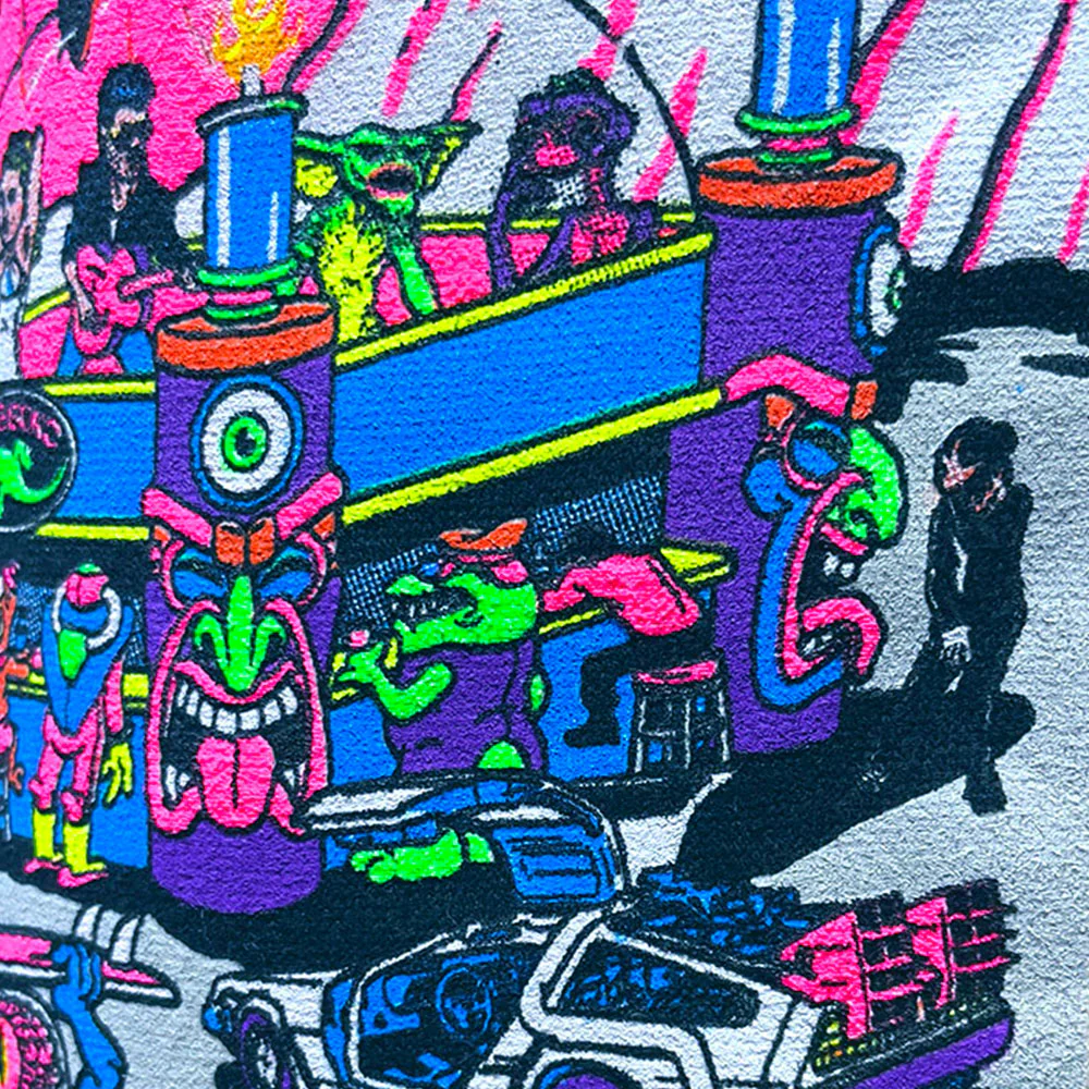 Gecko Space Tiki: Black Beefy Tee - Image 9