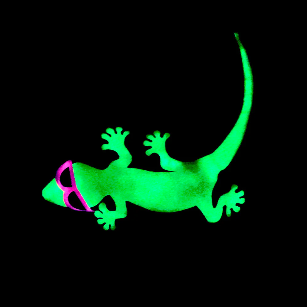 Gecko Tail Flip: Blue To White HYPERflash Tee - Image 3