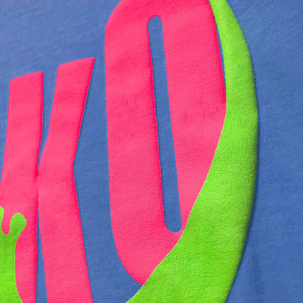 Gecko Tail Flip: Blue To White HYPERflash Tee - Image 5