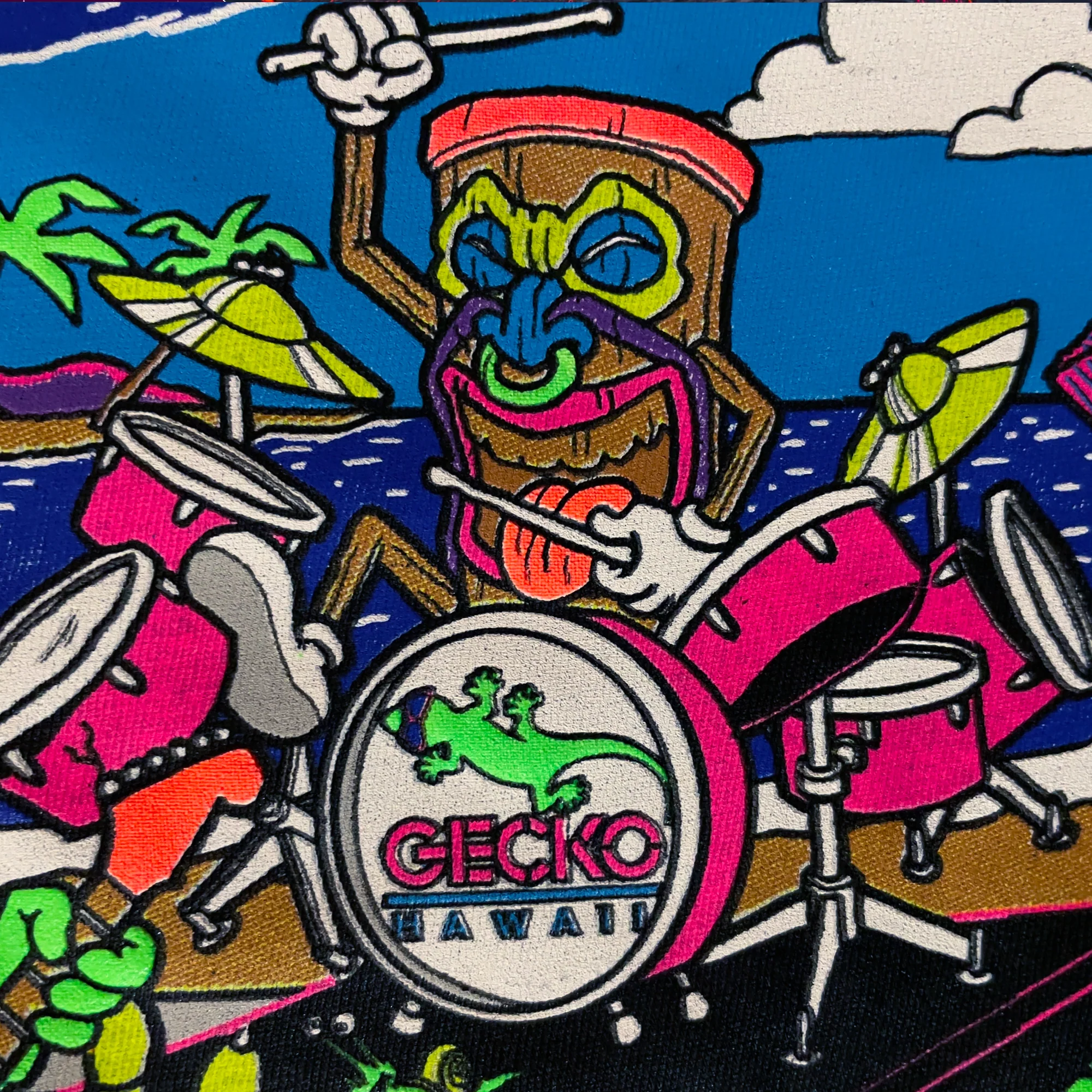 Gecko X Nazar - Vintage Black - Lava Rock Legends - Image 5