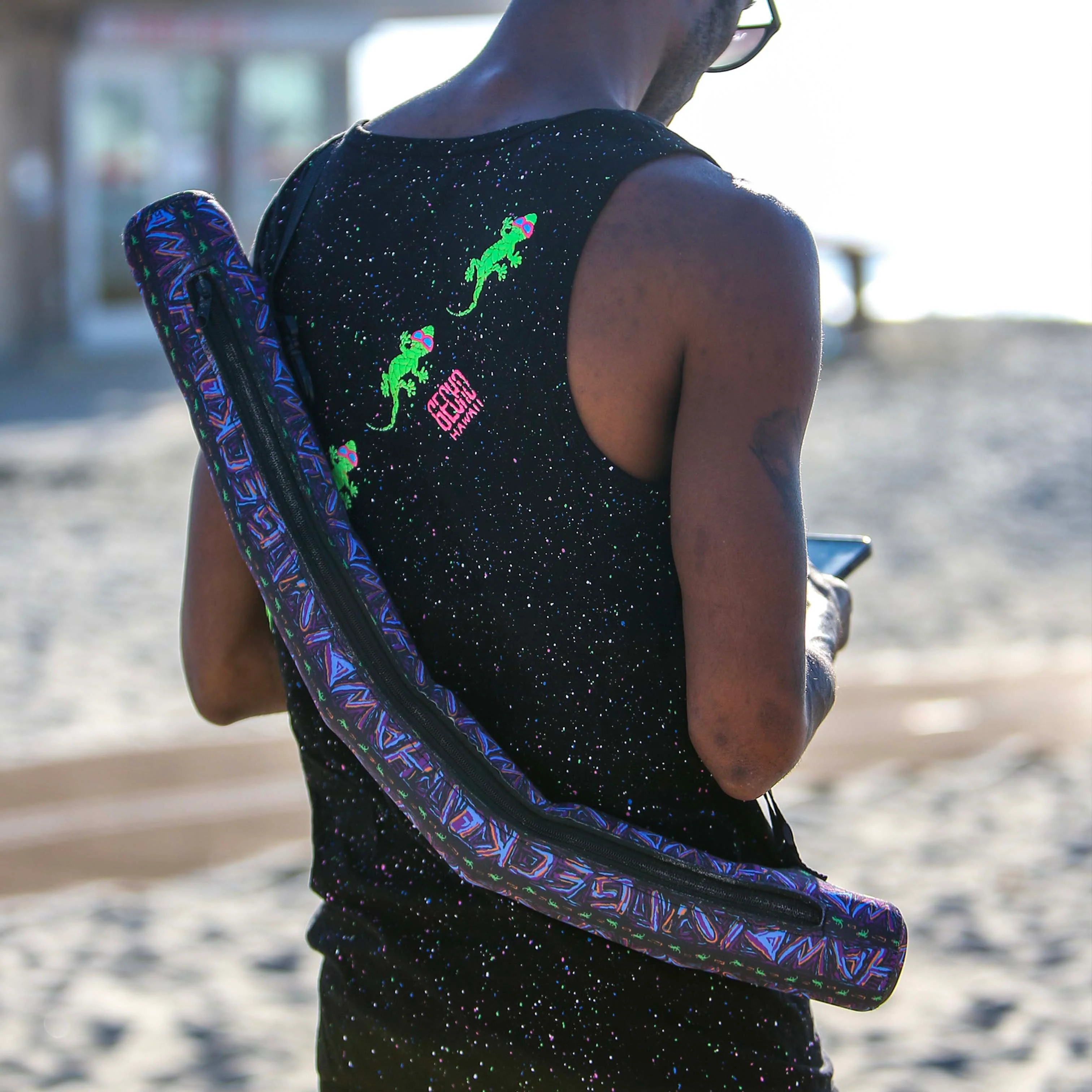 The 6 Can Carrying Cooler - Image 3